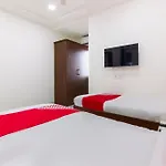 Super Hotel O Qualia Inn Kondapur Near Botanical Garden